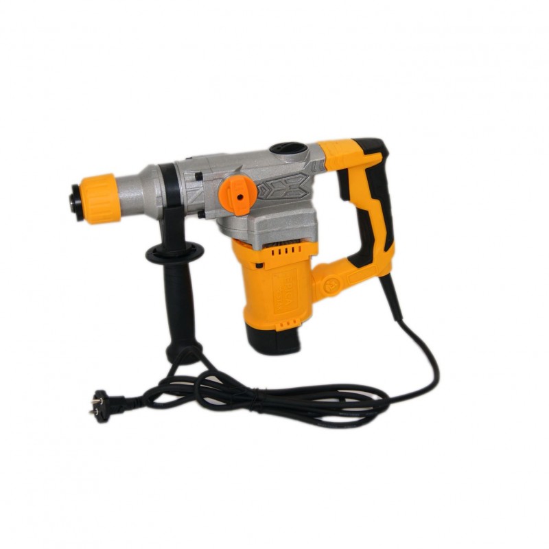 Προειδοποιήσεις ασφάλειας και προφυλάξεις: Βεβαιωθείτε ότι ο διακόπτης είναι κλειστός όταν βάζετε το εργαλείο στην πρίζα. Ο θόρυβος του εργαλείου στον χώρο εργασίας μπορεί να φτάσει τα 85db γι’αυτο και Θεωρείται απαραίτητο να φοράτε ωτασπίδες καθώς και προστατευτικά γάντια και μασκα/γυαλια Διατηρείτε τις θυρίδες εξαερισμού καθαρές. Μην εκθέτετε το εργαλείο στη βροχή