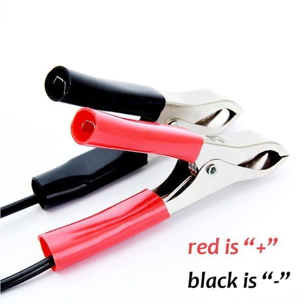 ταιριάζει απόλυτα και βιδώνει στον κλασσικό τενεκέ λαδιού!